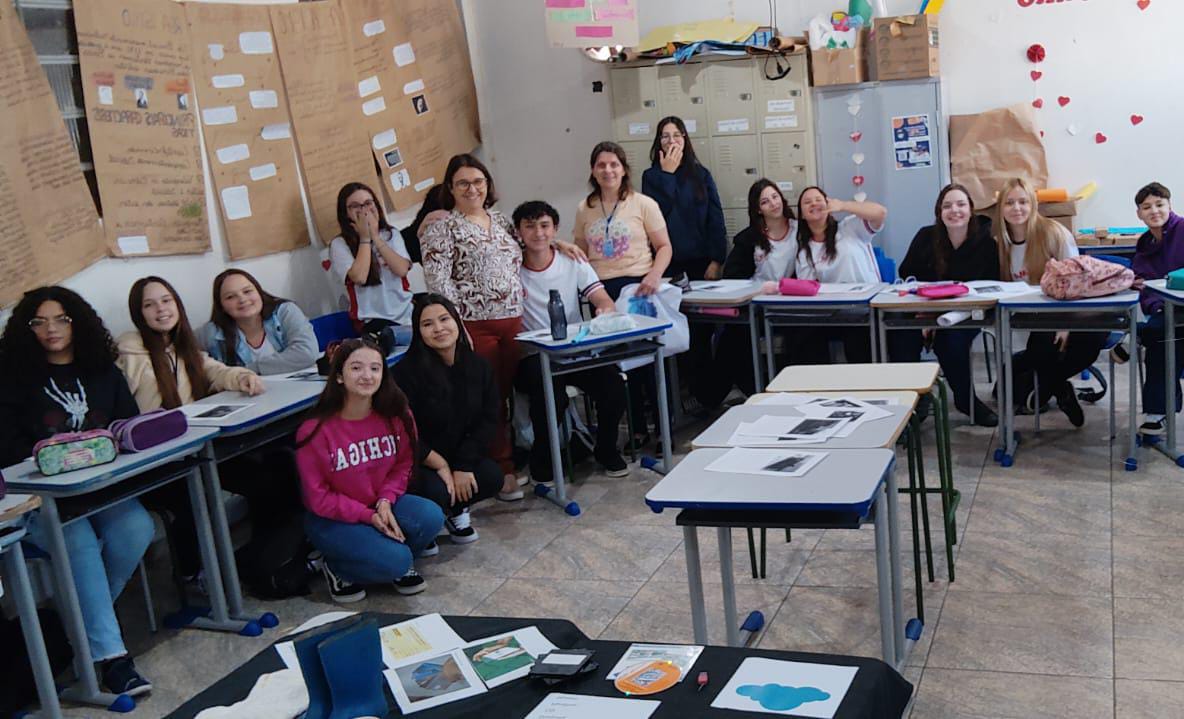 Unioeste: Ex-aluna de Doutorado em Geografia de Francisco Beltrão, ministra oficina pedagógica